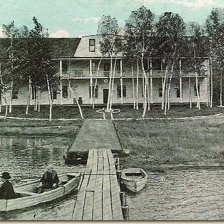 Historic Birch Lodge And Motel Trout Lake Kültér fotó